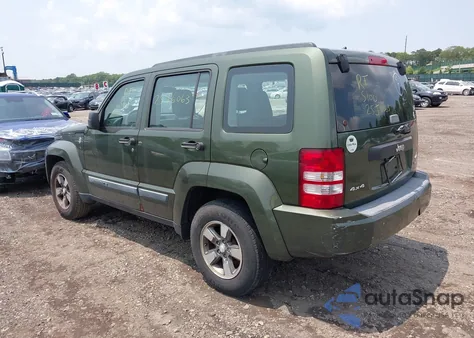 2008 Jeep Liberty Sport z USA, uszkodzony, nr VIN 1J8GN28K28W225541